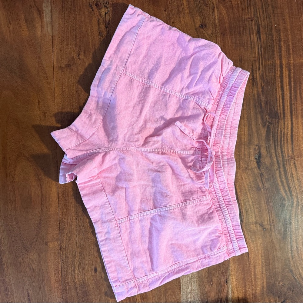Universal Thread Pink Women's Cargo Shorts